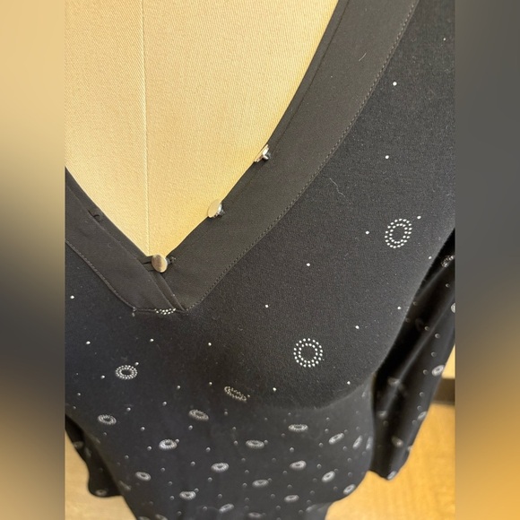 Reitmans Gamber & Grace Blue Long Sleeve stretchy Fitted Blouse women's size M - Picture 3 of 8